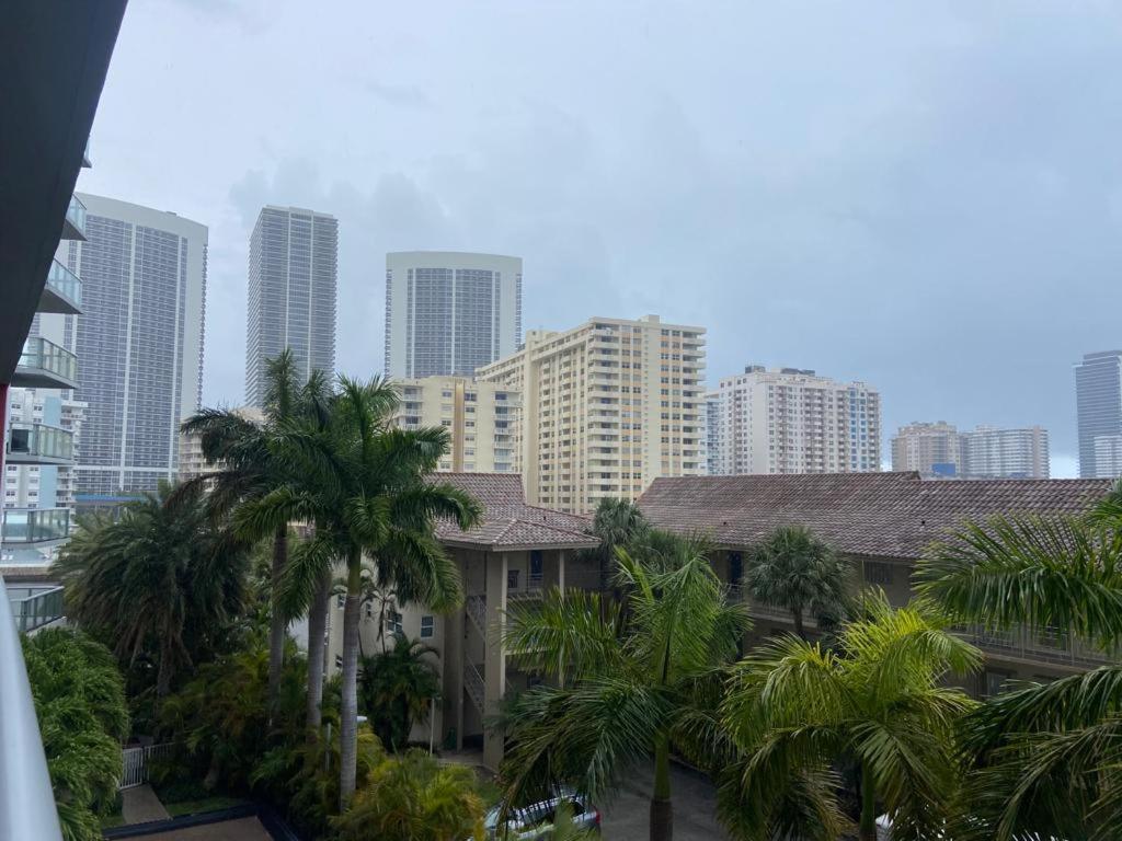 Miami Beach Studio Amazing Views 405B Hallandale Beach Buitenkant foto